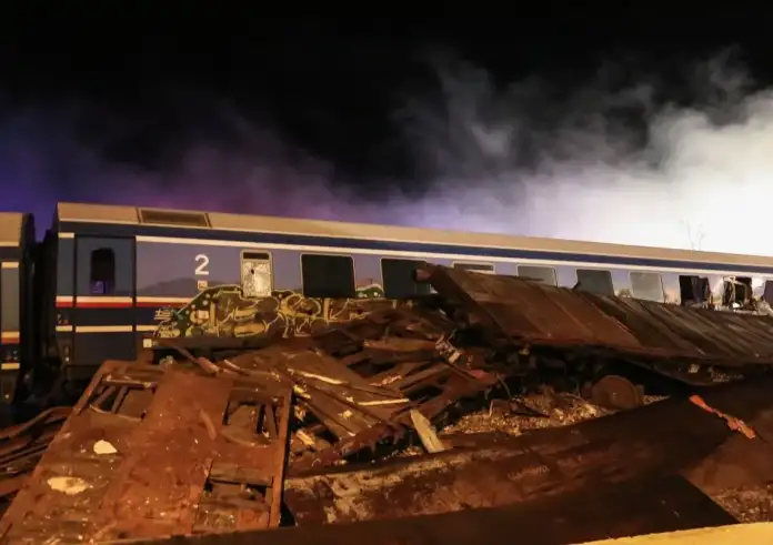 Δένδιας: Καμία μεταφορά στρατιωτικού υλικού ή καυσίμων στον σιδηρόδρομο για λογαριασμό των ΕΔ