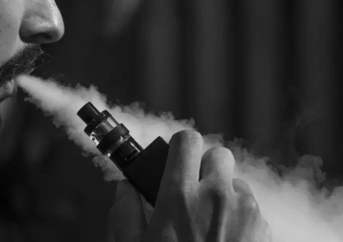 Νέα έρευνα: Τι προκαλεί το άτμισμα στο δέρμα;