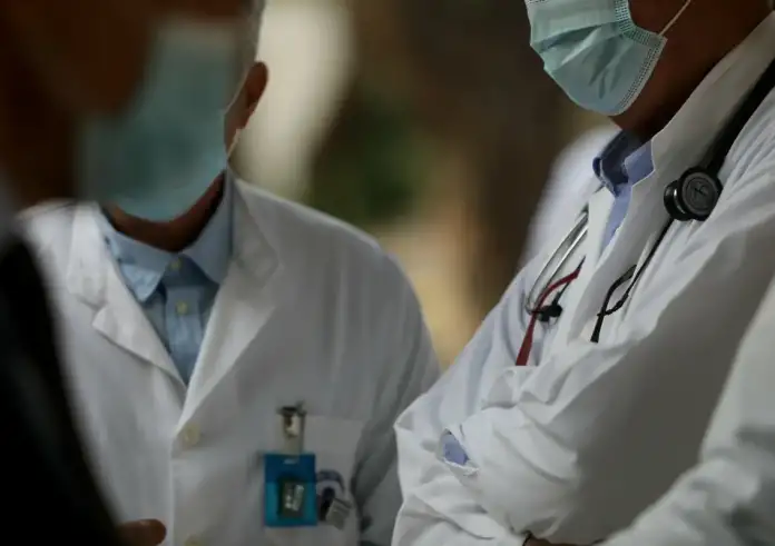 Πάτρα: Τον εμβολιασμό των φοιτητών κατά της μηνιγγίτιδας Β ζητούν οι παιδίατροι μετά τον θάνατο του 20χρονου φοιτητή