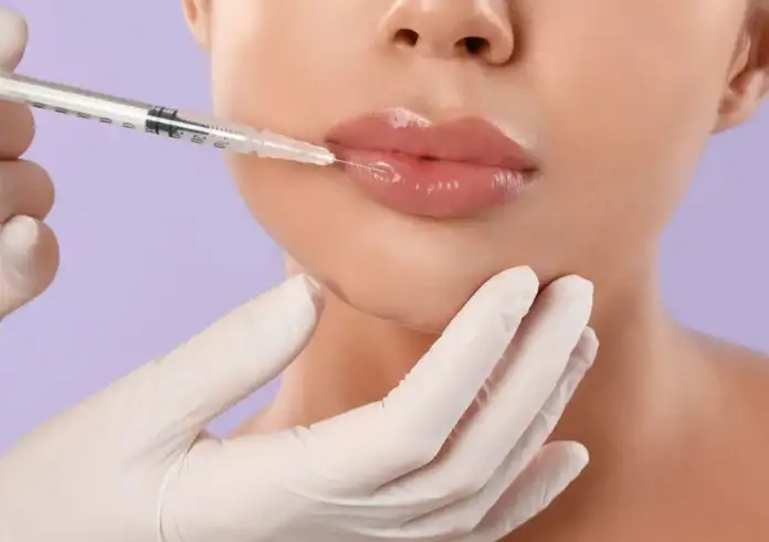 Μύθοι και αλήθειες για ενέσιμες θεραπείες προσώπου: 8 στους 10 τις αποδέχεται - Προτίμηση σε μπότοξ, υαλουρονικό