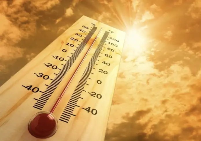 Πρώτη ημέρα καύσωνα: «Έλιωσε» η Ελλάδα – Πού χτύπησε το θερμόμετρο 41,8 βαθμούς