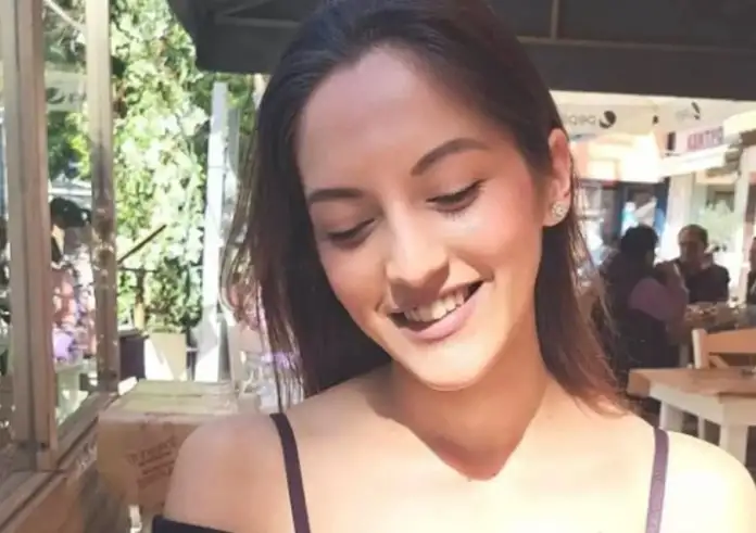 Είμαι η μαμά της Κυριακής που δολοφονήθηκε στο αστυνομικό τμήμα. Αυτός εδώ είναι το τέρας