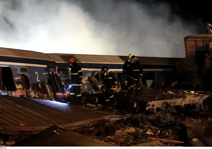 Τέμπη: Τα email του προέδρου του ΕΟΔΑΣΑΑΜ με τον Μπαρτ Ακού του Ευρωπαϊκού Οργανισμού Σιδηροδρόμων