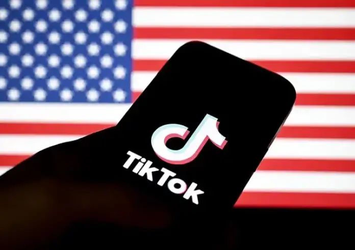 Το TikTok επιστρέφει στις ΗΠΑ μετά την παρέμβαση Τραμπ – «Τον ευχαριστούμε»