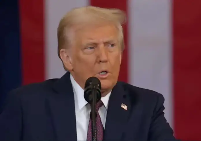 Με έσωσε ο Θεός για να ξανακάνω την Αμερική σπουδαία