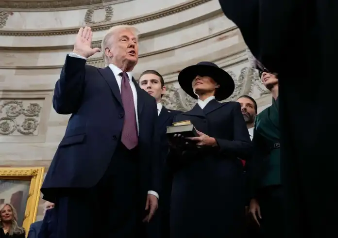 Ορκίστηκε ο Ντόναλντ Τραμπ: Δείτε ζωντανή εικόνα, όλες οι λεπτομέρειες