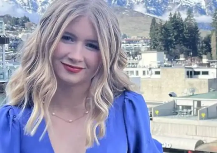 «Διαγνώστηκα με ανίατο καρκίνο του εντέρου στα 20 μου» – Το πρώτο της σύμπτωμα δεν είχε καμία σχέση με το στομάχι