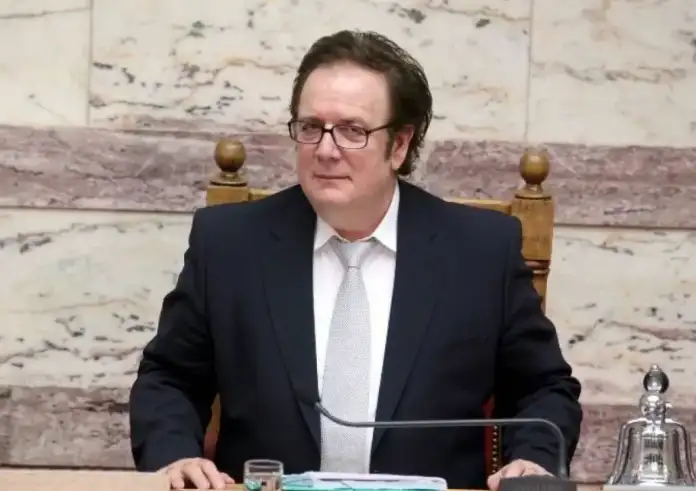 Πέθανε ο Βαΐτσης Αποστολάτος,  πρώην αντιπρόεδρος της Βουλής