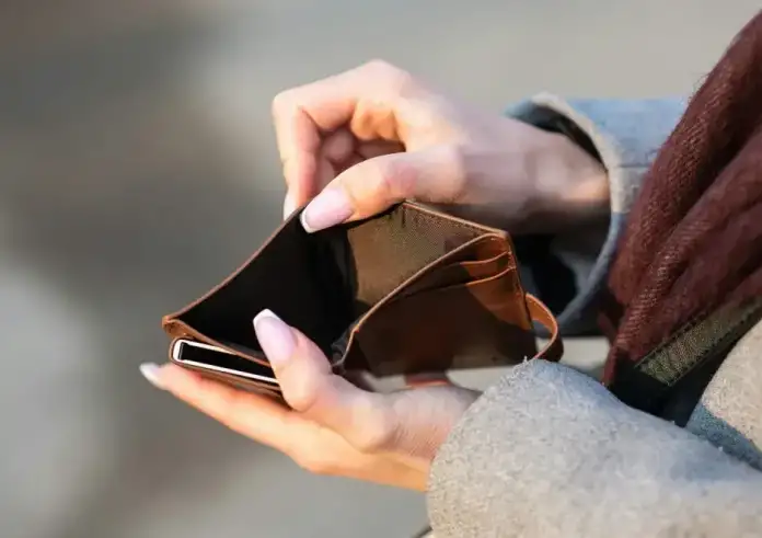 Πόσο αυξάνονται Ελάχιστο Εγγυημένο Εισόδημα (ΚΕΑ), Επίδομα Ενοικίου και Επίδομα Παιδιού