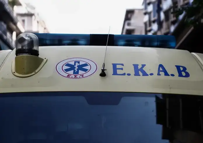 Άκουσα μία φωνή, μία κραυγή: Συγκλονίζουν οι μαρτυρίες για το ζευγάρι που έπεσε από το μπαλκόνι στου Ζωγράφου