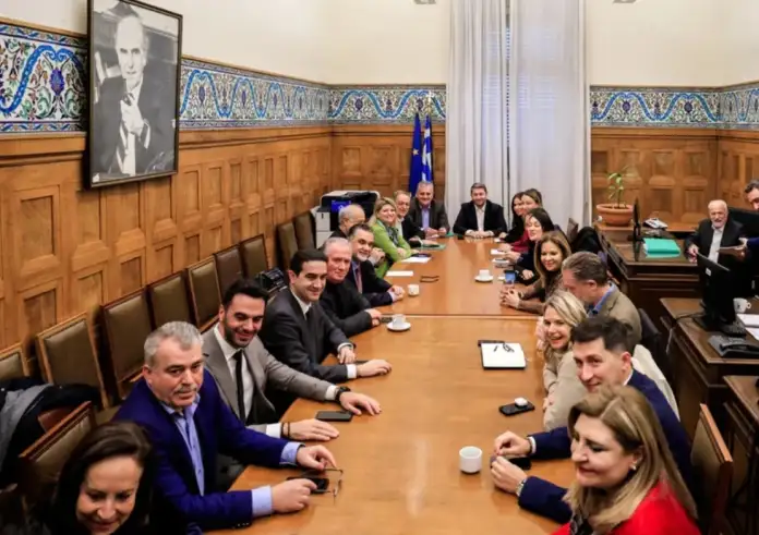 ΠΑΣΟΚ: Καυγάς Ανδρουλάκη - Λιακούλη στην Κ.Ο. – «Δεν σου επιτρέπω! Εγώ είμαι ο Πρόεδρος και εγώ αποφασίζω!»