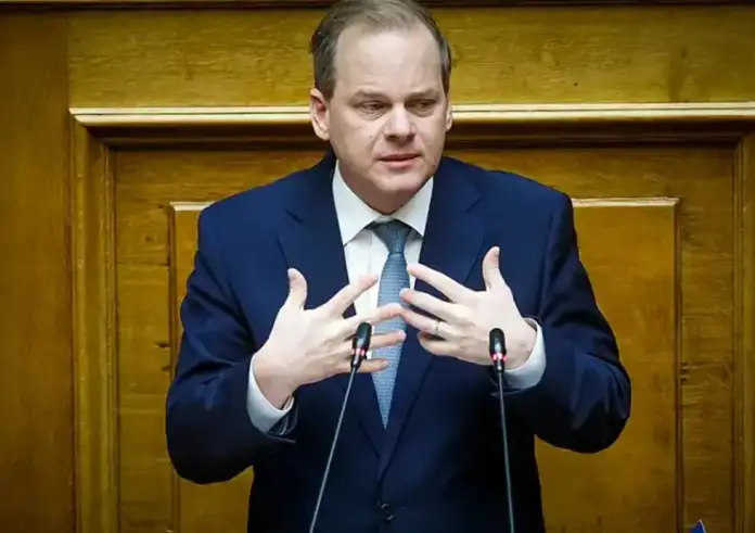 Φημολογείται η παραίτηση Καραμανλή - Αυξάνονται οι πιέσεις προς την πλευρά του για αποφόρτιση της έντασης