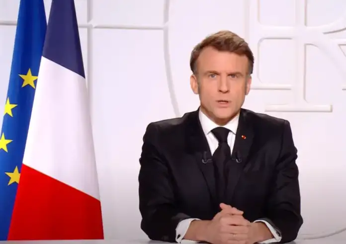 Διάγγελμα Μακρόν: Η Ρωσία δολοφονεί ανθρώπους στα ευρωπαϊκά εδάφη – Εξετάζουμε την επέκταση της πυρηνικής ομπρέλας
