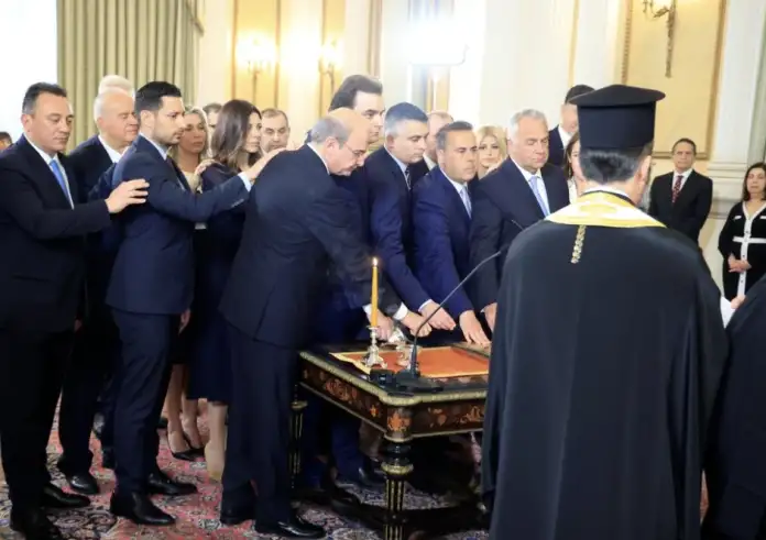 Νέα Δημοκρατία: Oρκωμοσία της νέας κυβέρνησης - Τα μηνύματα της
