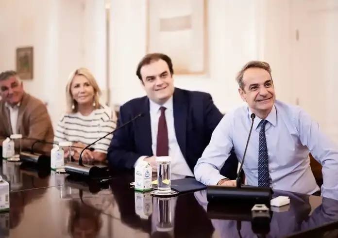 Άρχισαν τα τηλέφωνα για τον ανασχηματισμό – Στο υπουργείο Οικονομικών ο Πιερρακάκης