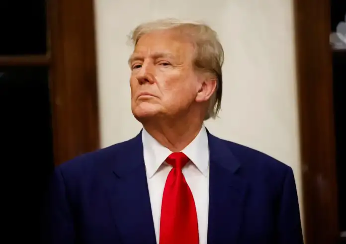 Τραμπ: Απειλεί με δασμούς 50% την Ευρώπη - Σε πτώση τα χρηματιστήρια