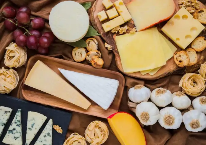 Τέσσερα τυριά που μπορείς να τρως εάν έχεις υψηλή αρτηριακή πίεση