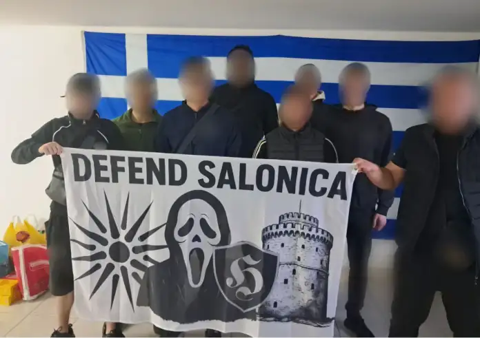 Θεσσαλονίκη: Εξαρθρώθηκε φασιστική οργάνωση – Το οπλοστάσιο, οι επιθέσεις και η στρατολόγηση ανηλίκων