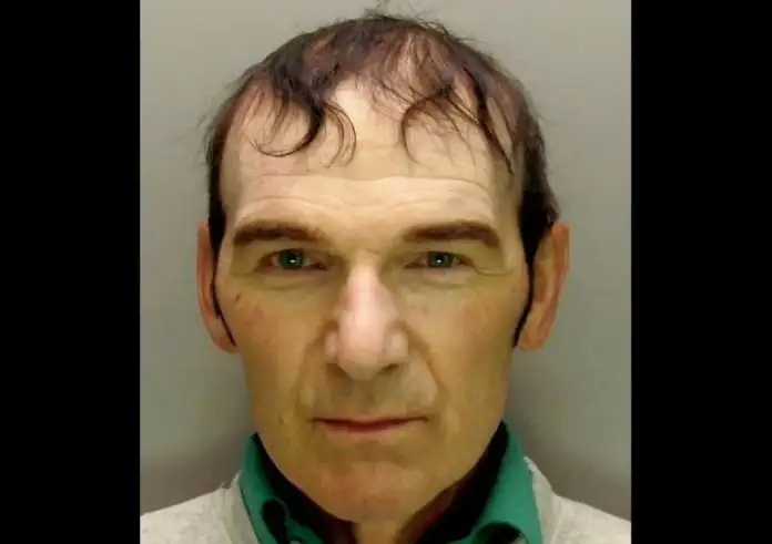 Βρετανία: 64χρονος σκότωσε 37χρονη μέσα στο σπίτι της – Της έκλεισε το κεφάλι στην πόρτα και την παράτησε στο κρεβάτι