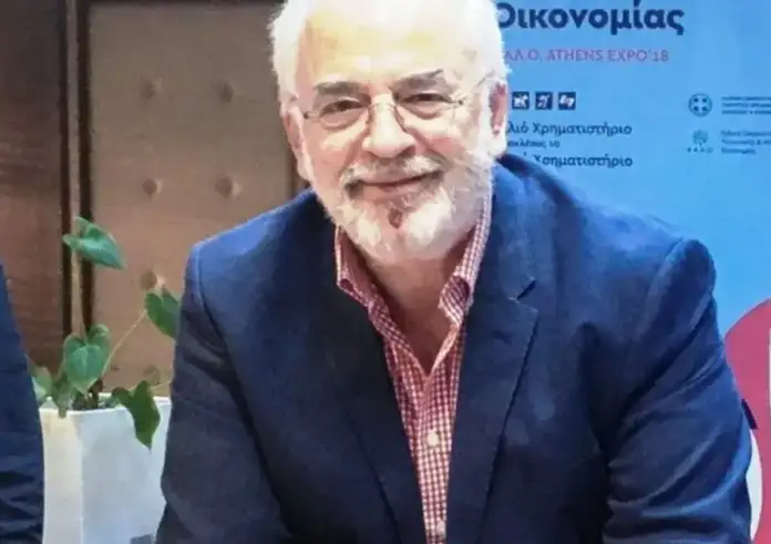 Πέθανε ο πρώην Πρόεδρος του ΕΑΠ και Καθηγητής Ιστορίας Βασίλης Καρδάσης