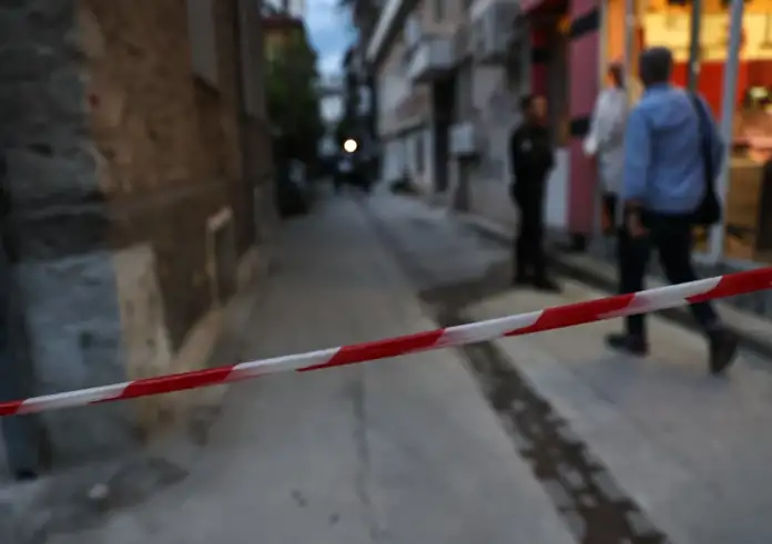 Δολοφονία – σοκ στη Λάρισα: Νεκρή 52χρονη, συνελήφθη ο 21χρονος γιος της