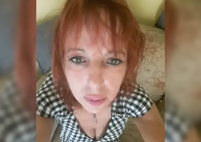 Τη μαχαίρωσα. Ποια ήταν η άτυχη γυναίκα που πέθανε από τα χέρια του γιου της
