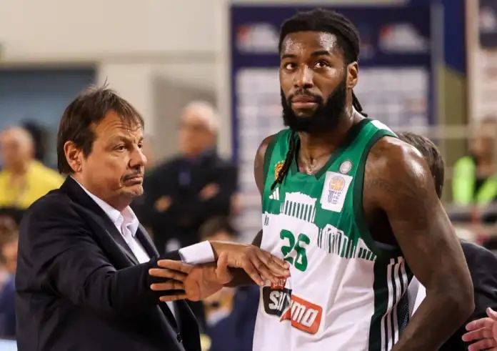 Παναθηναϊκός: Τέλος η σεζόν για τον Λεσόρ, τέθηκε εκτός επτάδας των ξένων για τους τελικούς της Basket League