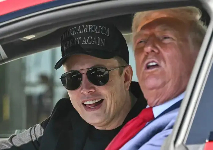 Πώς έφτασε ο Έλον Μασκ στην έξοδο από την κυβέρνηση Τραμπ – Η ταραχώδης θητεία του