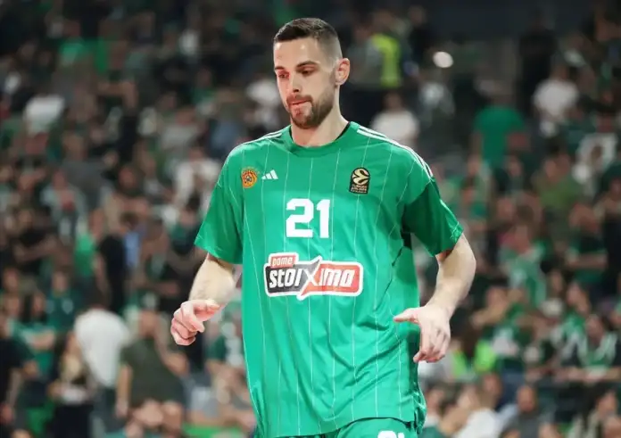 Η Euroleague αποχαιρετά τον Παπαπέτρου: Η κόρνα ακούγεται, το κεφάλαιο κλείνει