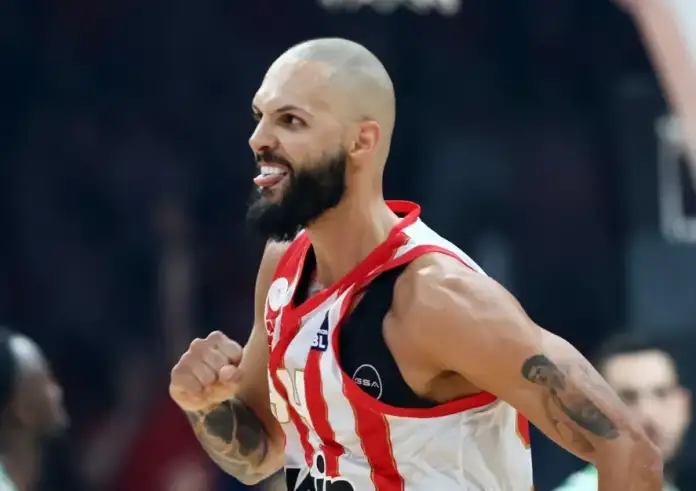 Ολυμπιακός – Παναθηναϊκός 85-71: Πρωταθλητής Ελλάδας 2025. Έκαναν το 3-1 οι «ερυθρόλευκοι»