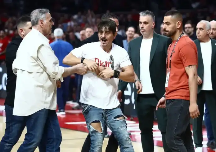 Κυβέρνηση: Αναβάλλεται ο τρίτος αγώνας των τελικών του μπάσκετ