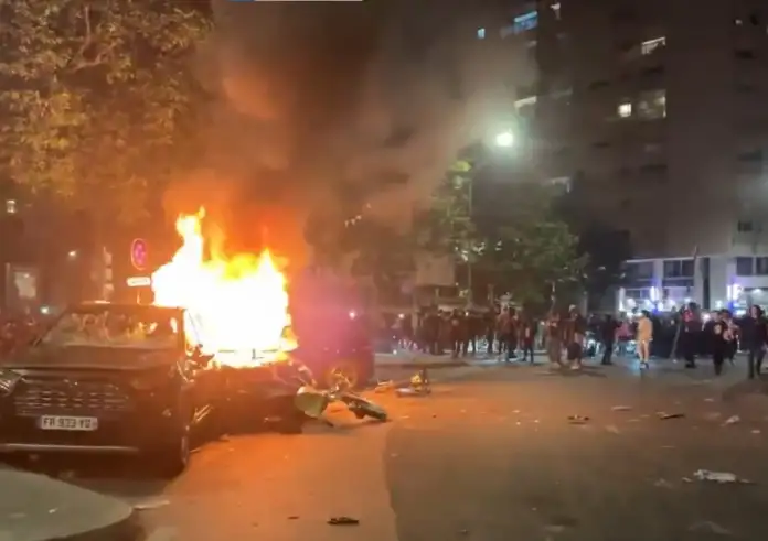 Παρίσι: Χάος με σοβαρά επεισόδια έπειτα από τον τελικό του Champions League