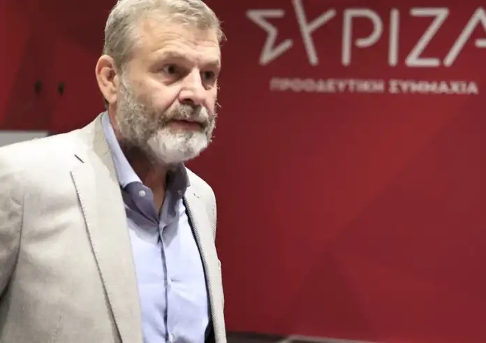 Αποχώρησε από τον ΣΥΡΙΖΑ ο Απόστολος Γκλέτσος - Με την Καρυστιανού μέχρι τέλους