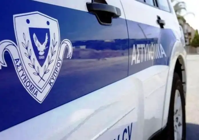 Γυναικοκτονία στην Κύπρο: 53χρονος μαχαίρωσε μέχρι θανάτου τη σύντροφό του – Τραυμάτισε τον 14χρονο γιο της