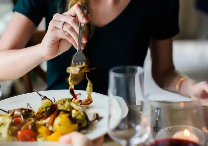 Καρκίνος και διατροφή: Το ήσυχο λάθος που κοστίζει ζωές