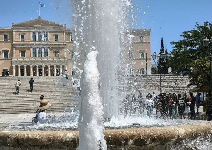 Καύσωνας: Νέο έκτακτο της ΕΜΥ – Στα ύψη ο υδράργυρος μέχρι την Κυριακή