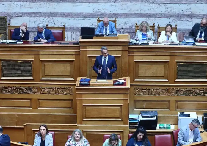 Μητσοτάκης: Κάποιοι φαίνεται ότι νοσταλγούν ακόμα τις κρεμάλες στο Σύνταγμα