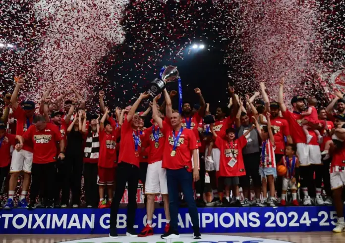 Basket League: Φιέστα στο ΣΕΦ για το πρωτάθλημα στα 100 χρόνια του Ολυμπιακού