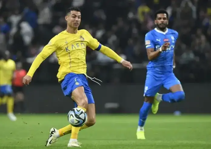 Ο Κριστιάνο Ρονάλντο θα υπογράψει νέο συμβόλαιο για 1+1 χρόνια με την Αλ Νασρ