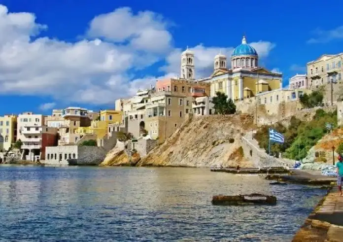 Σύρος: Βίαιη επίθεση δέχθηκε υπάλληλος του Κ.Ε.Π. Ερμούπολης