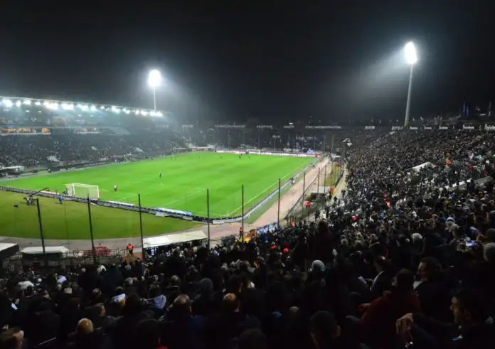 Ο Αριστοτέλης Μυστακίδης συμφώνησε με τον Ερασιτέχνη ΠΑΟΚ: Θα κατασκευάσει τη νέα Τούμπα με δικά του κεφάλαια