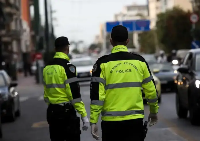 Τροχαία: Μπαίνουν κάμερες σε 8 σημεία της Αττικής για τις παραβάσεις του ΚΟΚ