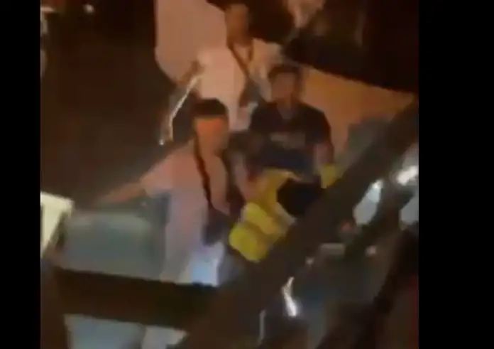 Κυψέλη: Βίντεο-σοκ από τον ξυλοδαρμό του υπαλλήλου της καθαριότητας του Δήμου