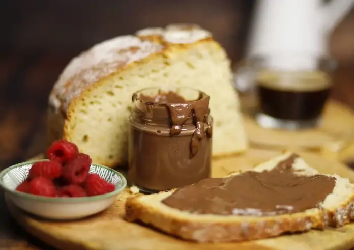 Με αυτά τα 4 υλικά θα φτιάξεις σπιτική Nutella χωρίς ζάχαρη