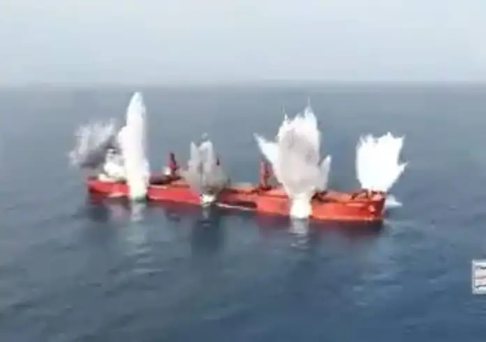 Yπουργείο Ναυτιλίας: Παρέμβαση για τις επιθέσεις των Χούθι στην Ερυθρά Θάλασσα