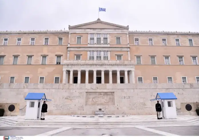 Εντοπίστηκε ύποπτος φάκελος στη Βουλή