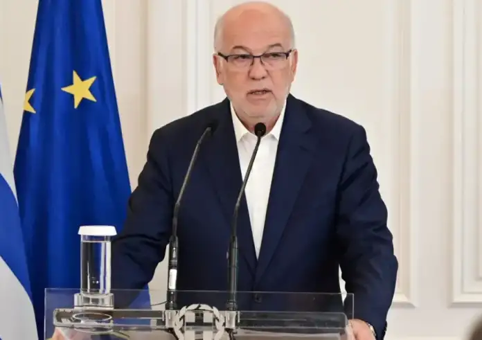 Φλωρίδης: Πώς θα κυβερνήσει ο Ανδρουλάκης, φωνάζoντας “παρών”; – Τι “παρών” βρε άνθρωπέ μου;