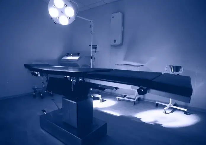 Ιατροδικαστική Πάτρας: 100 μακάβριοι φάκελοι στο μικροσκόπιο της ΕΛ.ΑΣ.