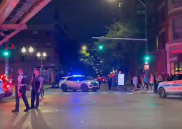 Σικάγο: Τουλάχιστον 3 νεκροί και 16 τραυματίες από πυροβολισμούς σε νυχτερινό κέντρο διασκέδασης