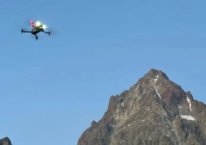 Όταν η τεχνητή νοημοσύνη σώζει ζωές: Η συγκλονιστική διάσωση στις Άλπεις χάρη στα «έξυπνα» drones
